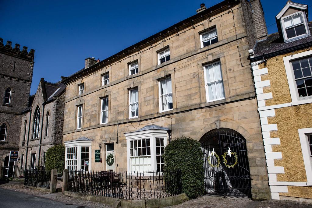 The Priory Bed & Breakfast Middleham Eksteriør bilde