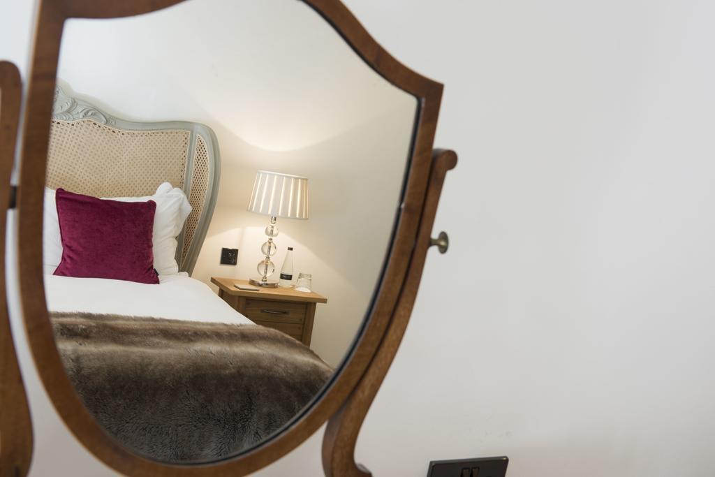 The Priory Bed & Breakfast Middleham Eksteriør bilde
