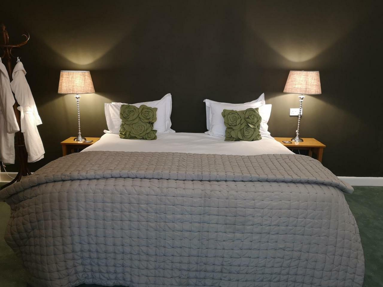 The Priory Bed & Breakfast Middleham Eksteriør bilde